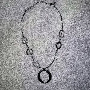 Black and Silver Circles Fashion Necklace